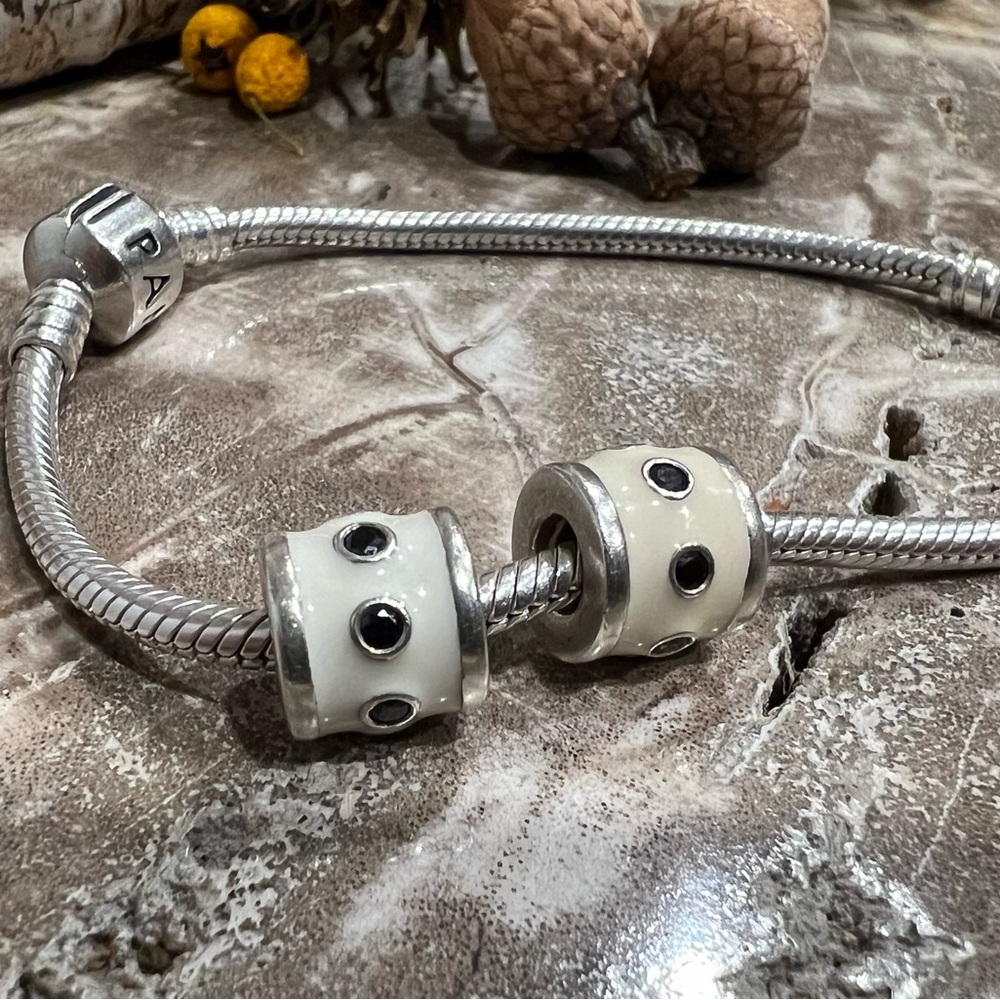 HTF Authentic Pandora- White Promise Enamel Charm Black Zirconias barrel